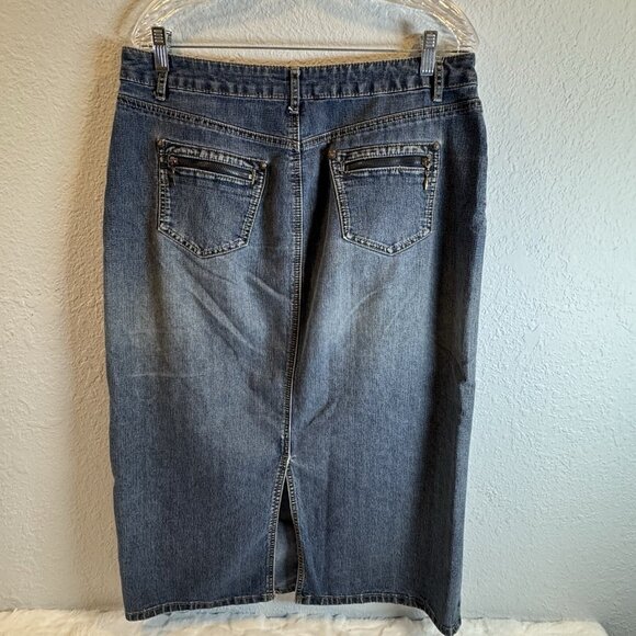 Women's 12 Christopher & Banks Long Denim Skirt Back Slit Cotton Blend - Picture 4 of 12
